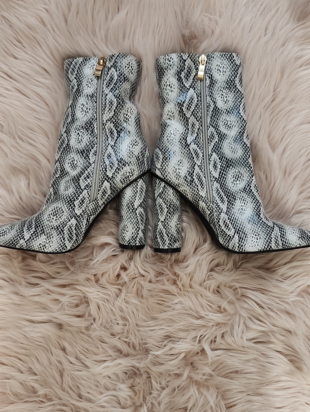 Brand New FASHION NOVA FAUX LEATHER SNAKESKIN BOOTIES-7